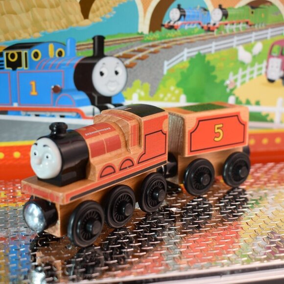 Thomas and Friends Other - James Real Exposed Wood Thomas the Tank Engine & Friends Wooden Railway Trains